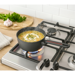 18 cm saucepan