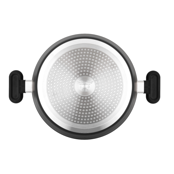 Saucepan - 28cm